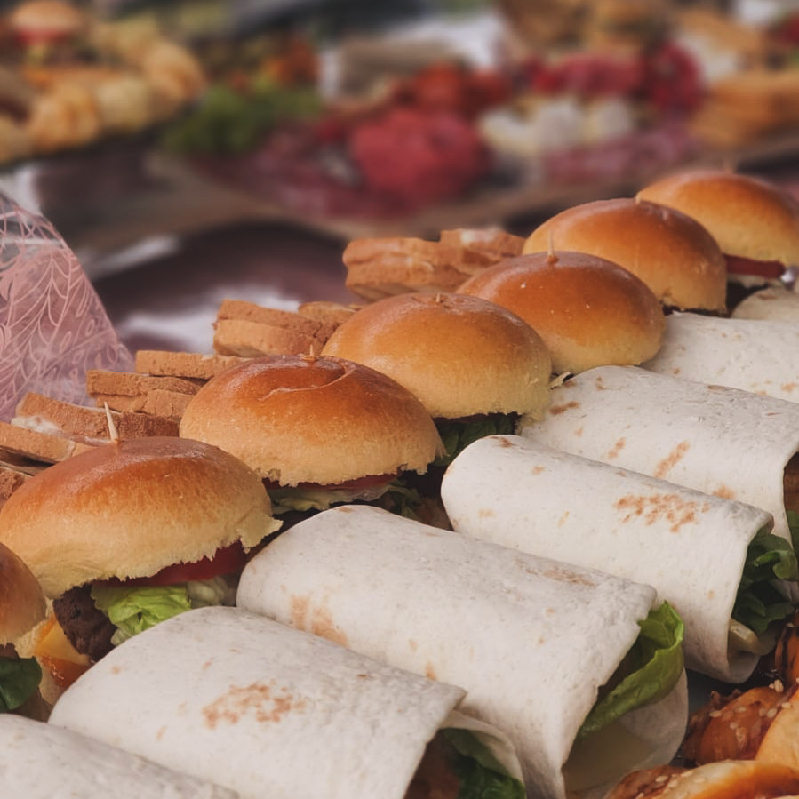 Mini-burgers et wraps